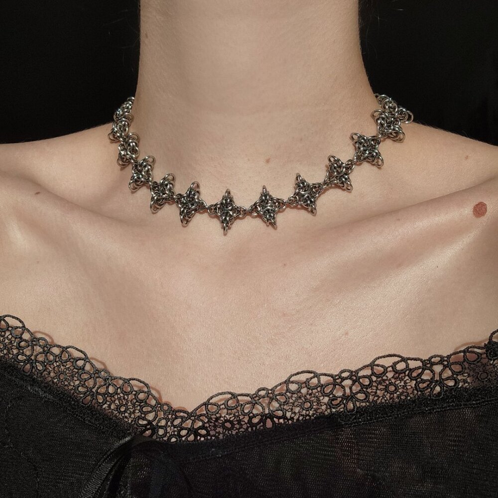Gothic silver spikes choker necklace with a small silver chain